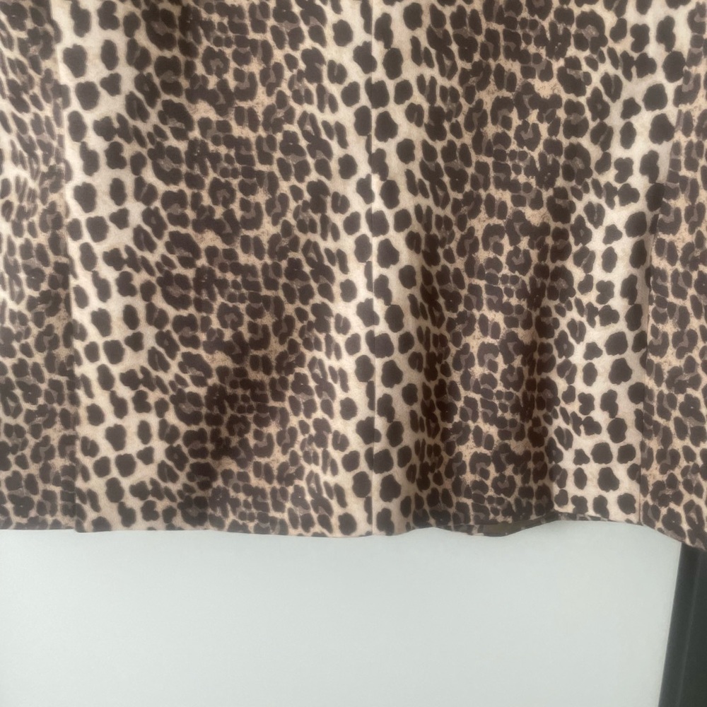 Leopard Coat - Picture 5 of 9